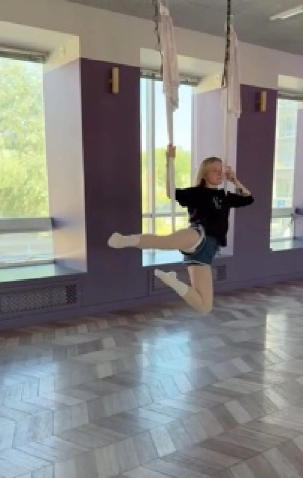 Интенсив по хореографии в гамаках (8.07 и 10.07)