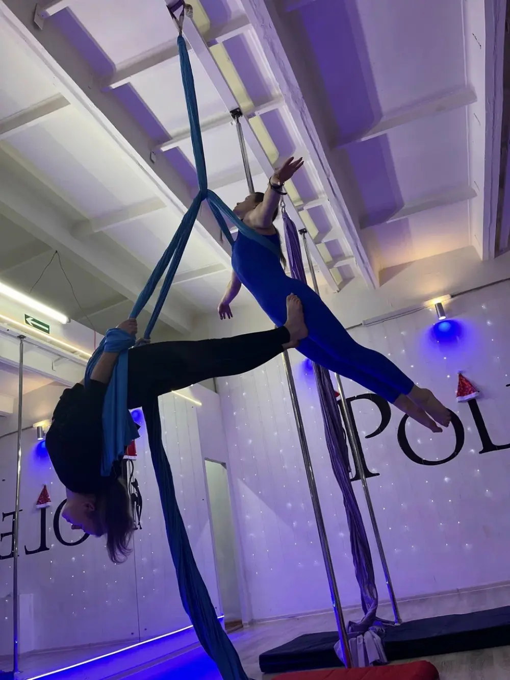 Студия танца на пилоне "Pole Dance"