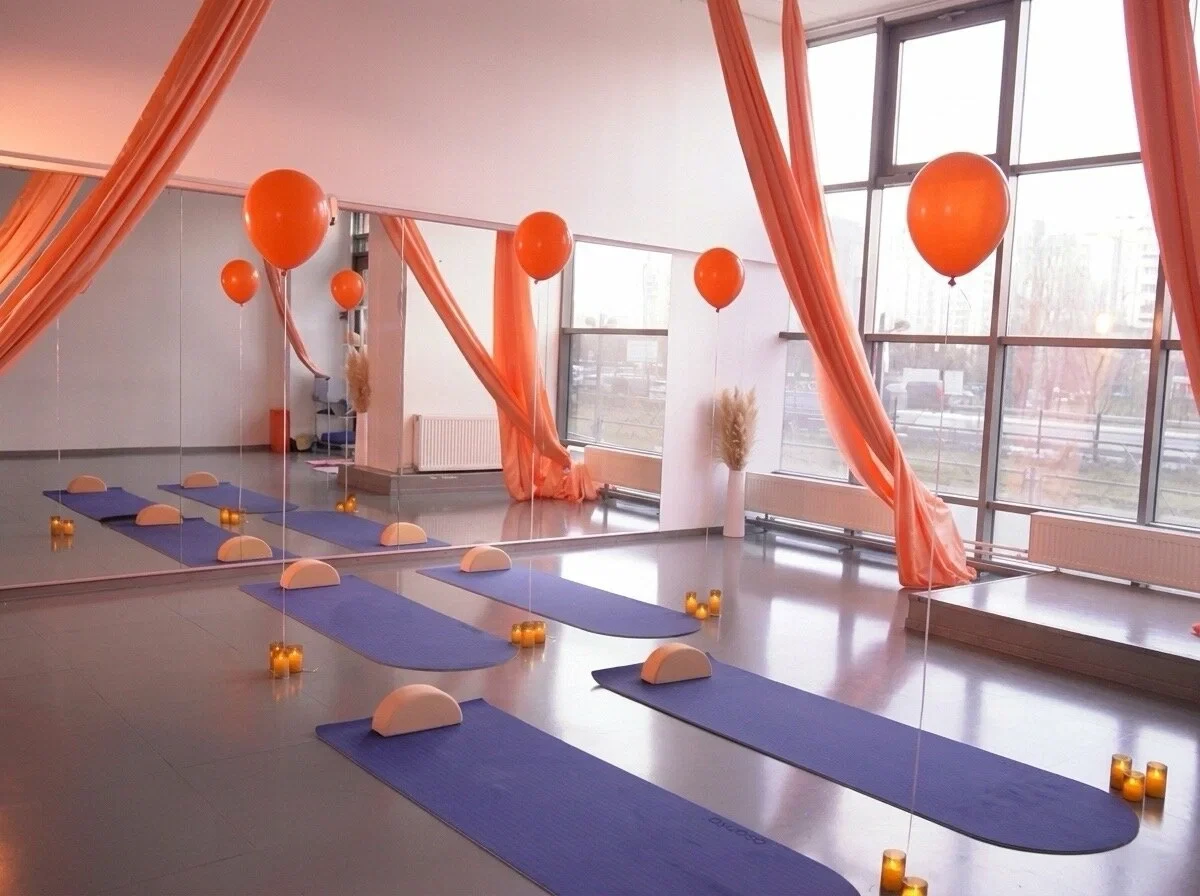 Студия танца, воздушной гимнастики и Pole dance "Летишь"