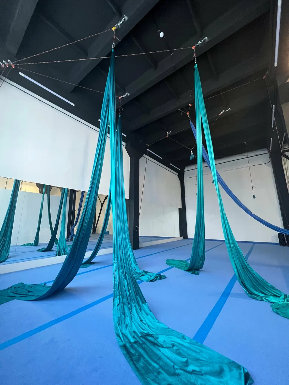 Мастер-класс по воздушной гимнастике Ксении Бобровой